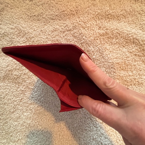 CHANEL Quilted Red Wallet - Picture 7 of 16